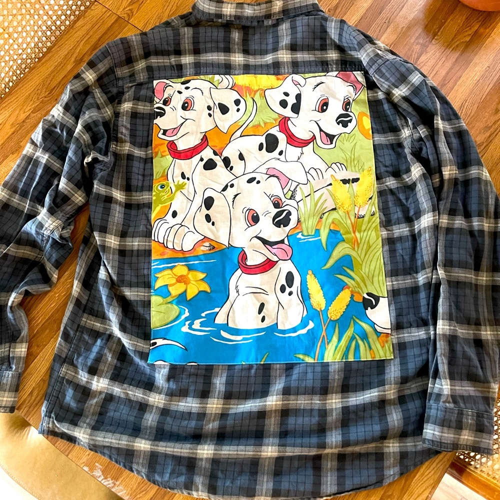 101 Dalmatians Button Up